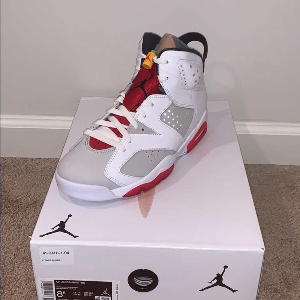 *NEW* Air Jordan Retro 6 “Hare” - Picture 2 of 9